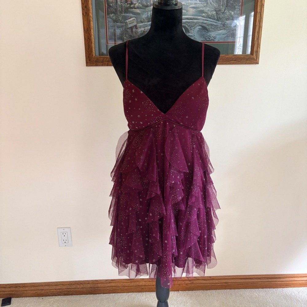 Radiante Couture Star Print Tiered Ruffle Dress Womens 13/14 Burgundy Cocktail